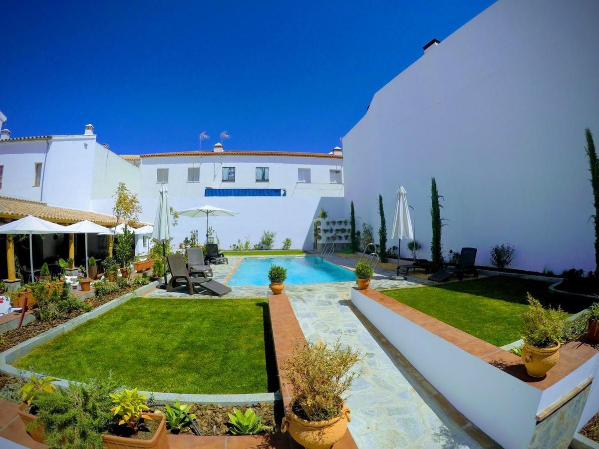 Hotel Entreolivos El Pedroso Exteriér fotografie