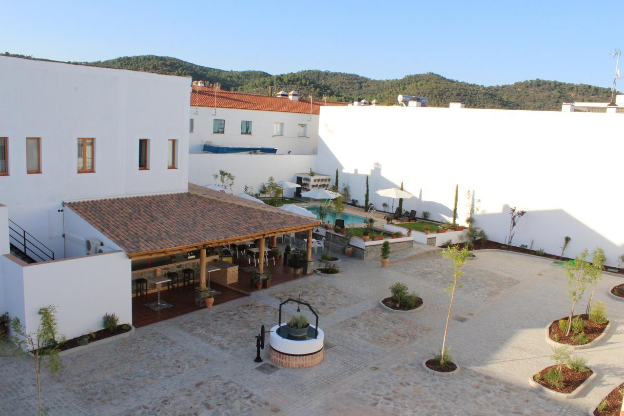 Hotel Entreolivos El Pedroso Exteriér fotografie