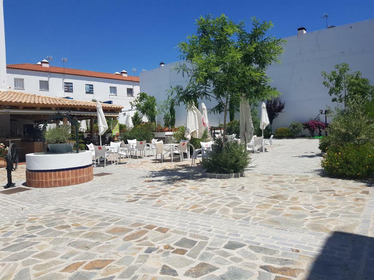 Hotel Entreolivos El Pedroso Exteriér fotografie